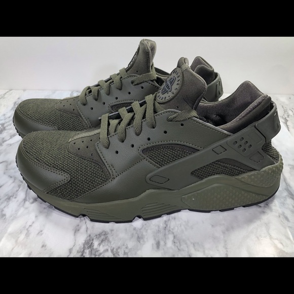 {keywor d} nike huarache 12.5